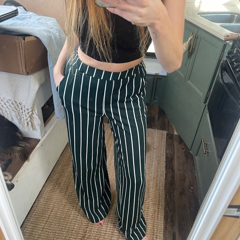 Flowy striped pants - BERSHKA - xs